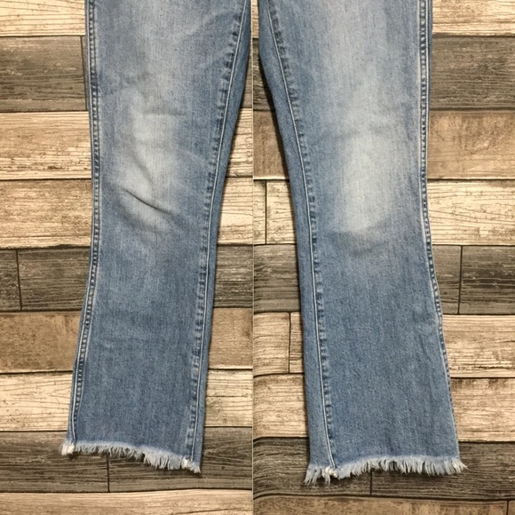 Madewell Cali Demi Boot Jeans Women’s 26 Blue (Inseam 25) Raw Hem - Picture 6 of 9